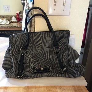 guess bags latest design